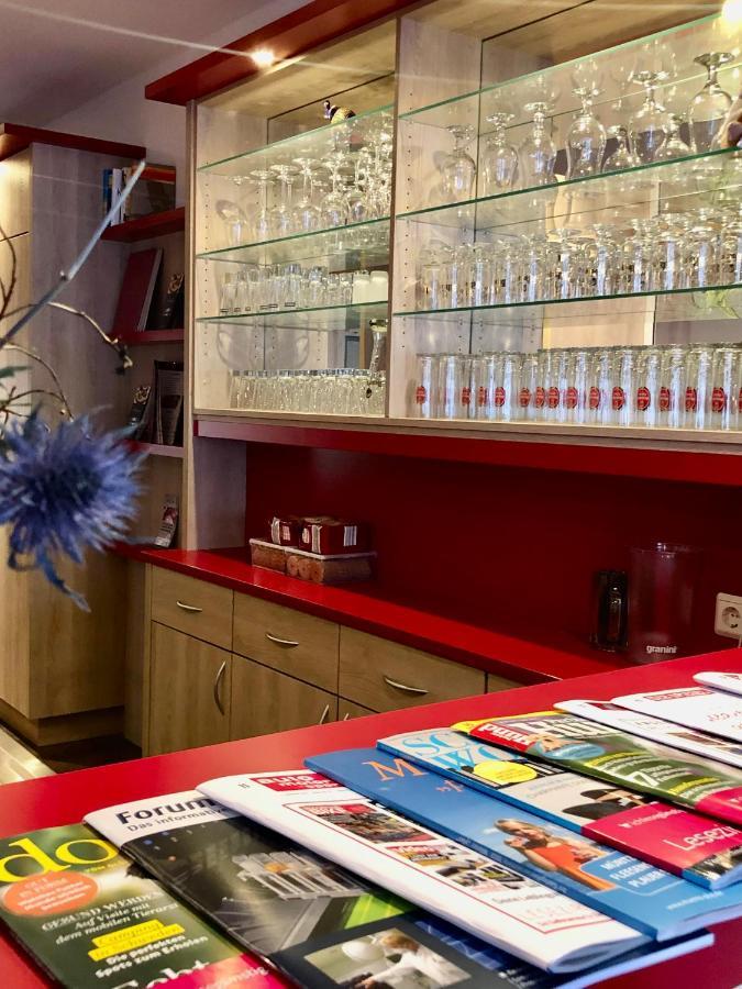 Montana Hotel Koeln-Bonn Airport ترويسدورف المظهر الخارجي الصورة