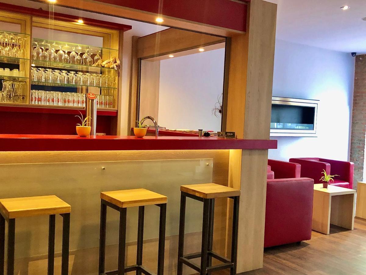 Montana Hotel Koeln-Bonn Airport ترويسدورف المظهر الخارجي الصورة
